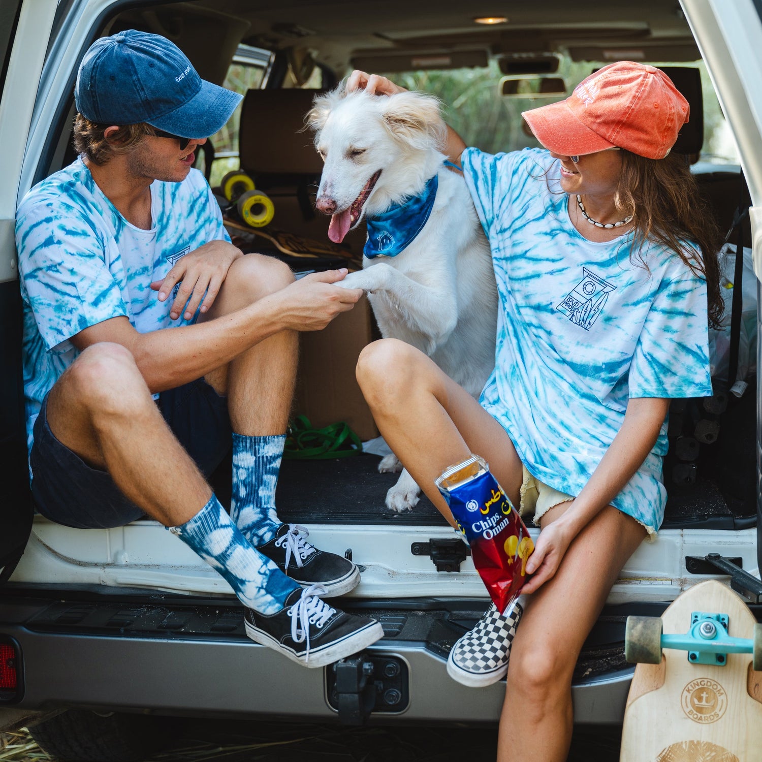SHOP TIE DYE