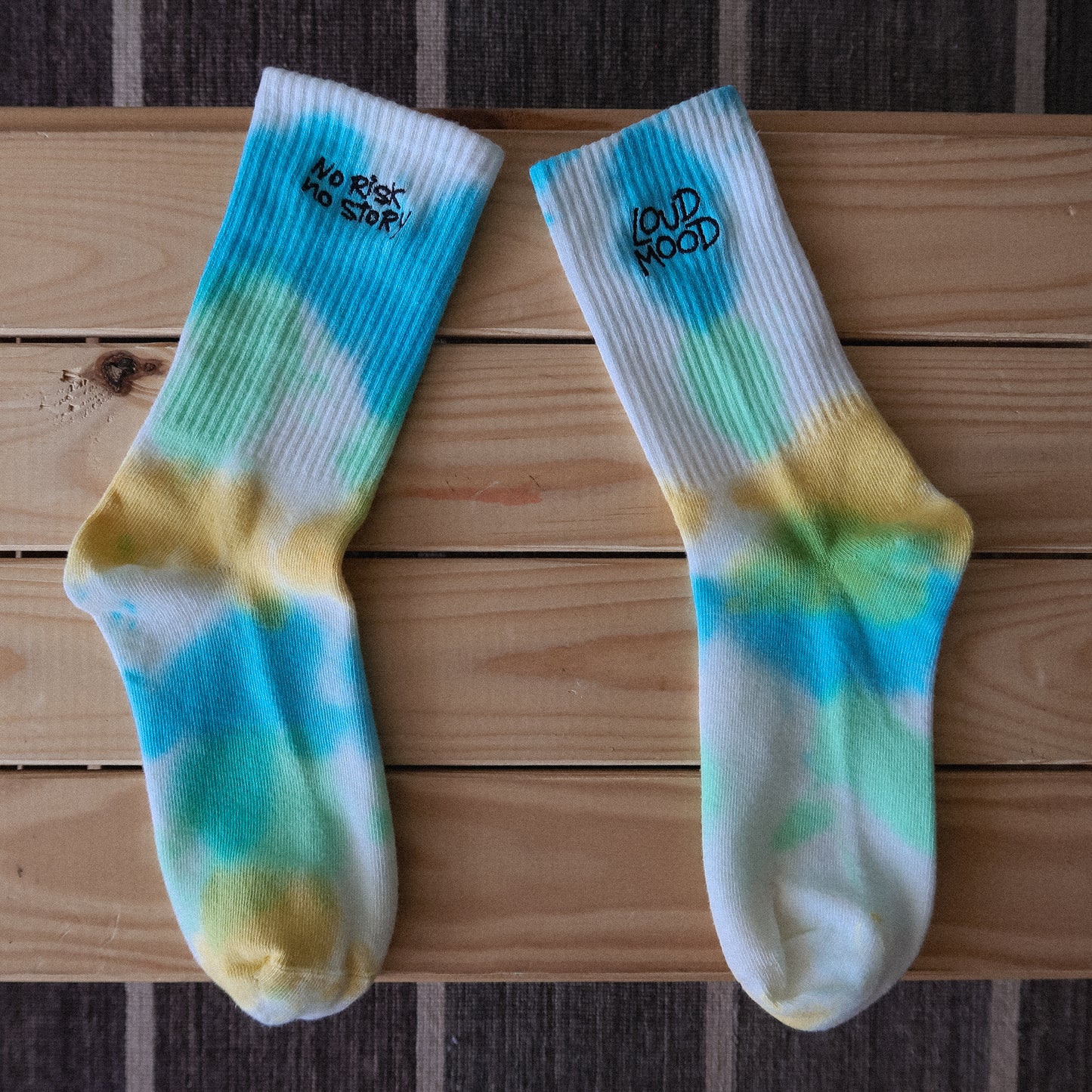 TIE DYE SOCKS
