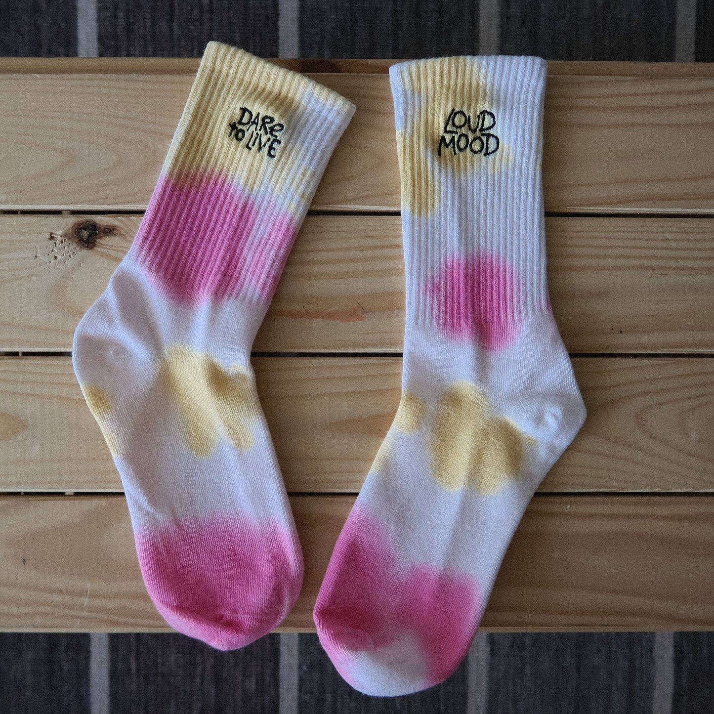 TIE DYE SOCKS