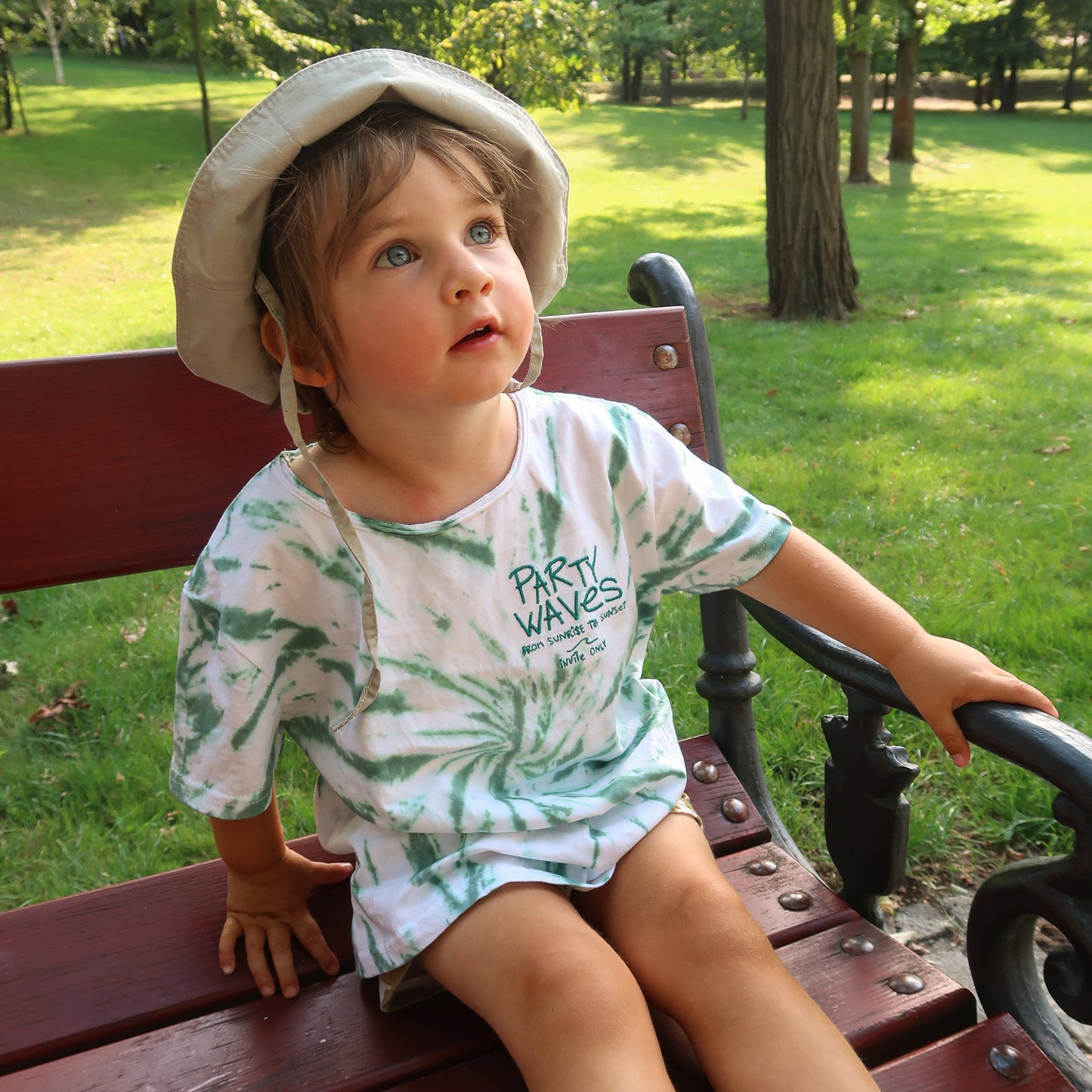 [KIDS] PARTY WAVES