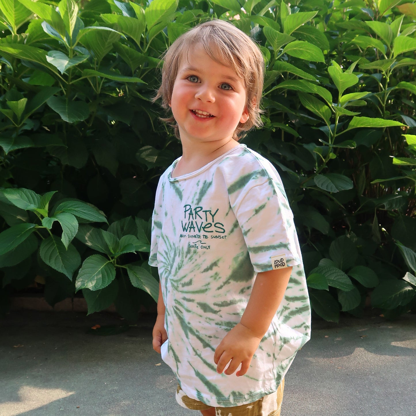[KIDS] PARTY WAVES