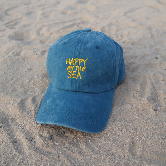 HAPPY BY THE SEA