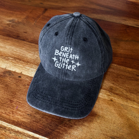 GLITTER COLLAB CAP