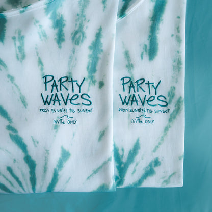 PARTY WAVES